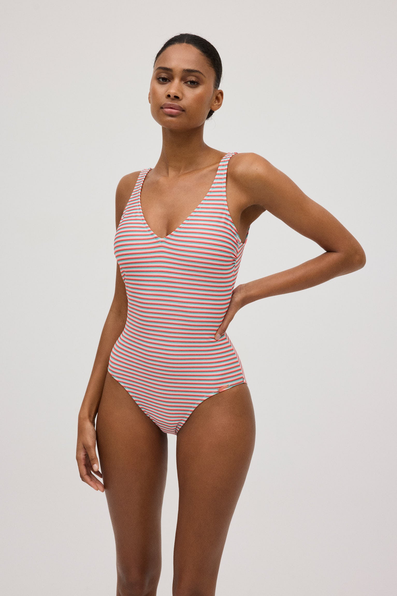 82984-1-banador-reductor-estampado-rayas-mujer-ysabel-mora-multicolor