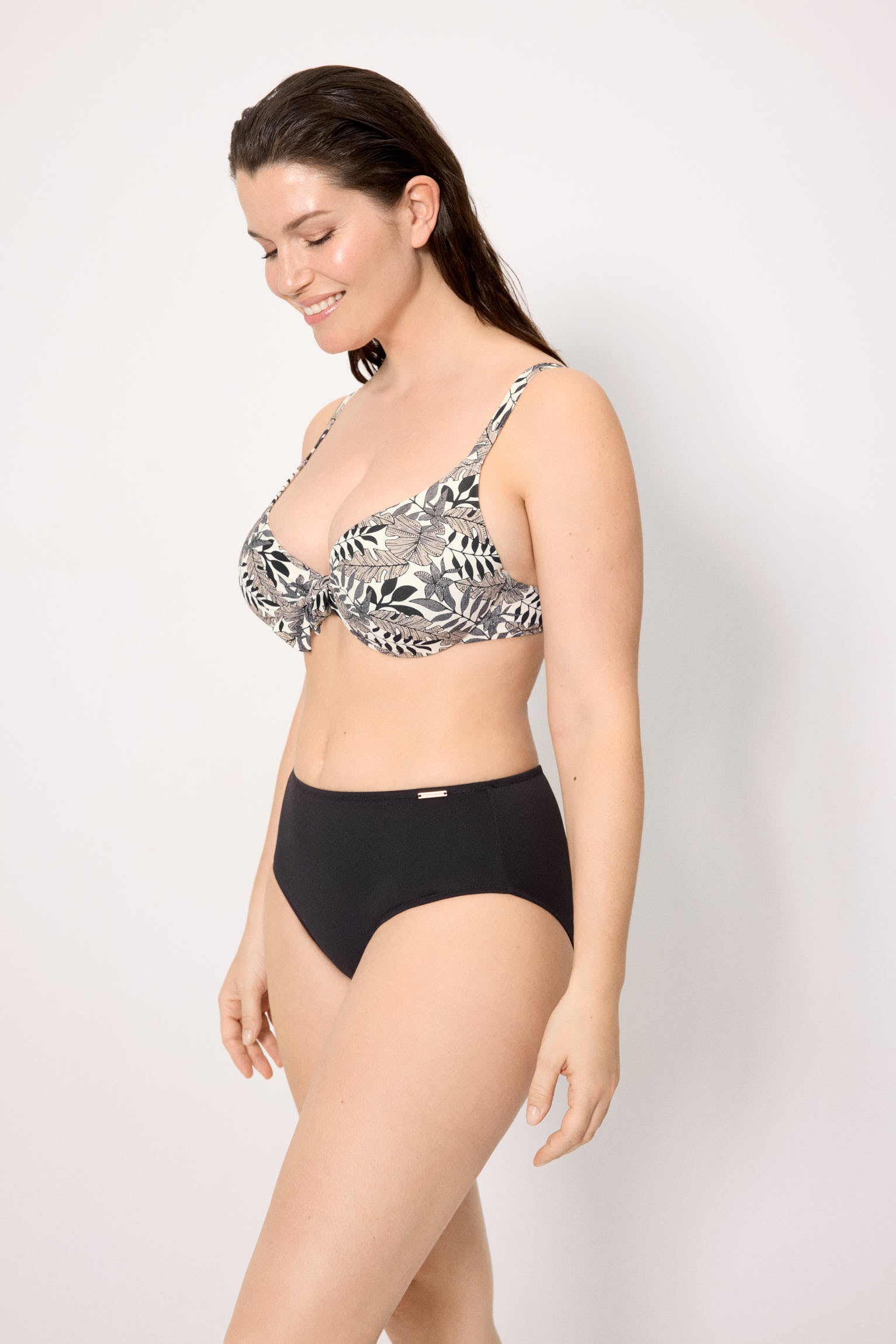 83347-negro-braga-bikini-mujer-reductora-alta-micropique-negro--ysabel-mora