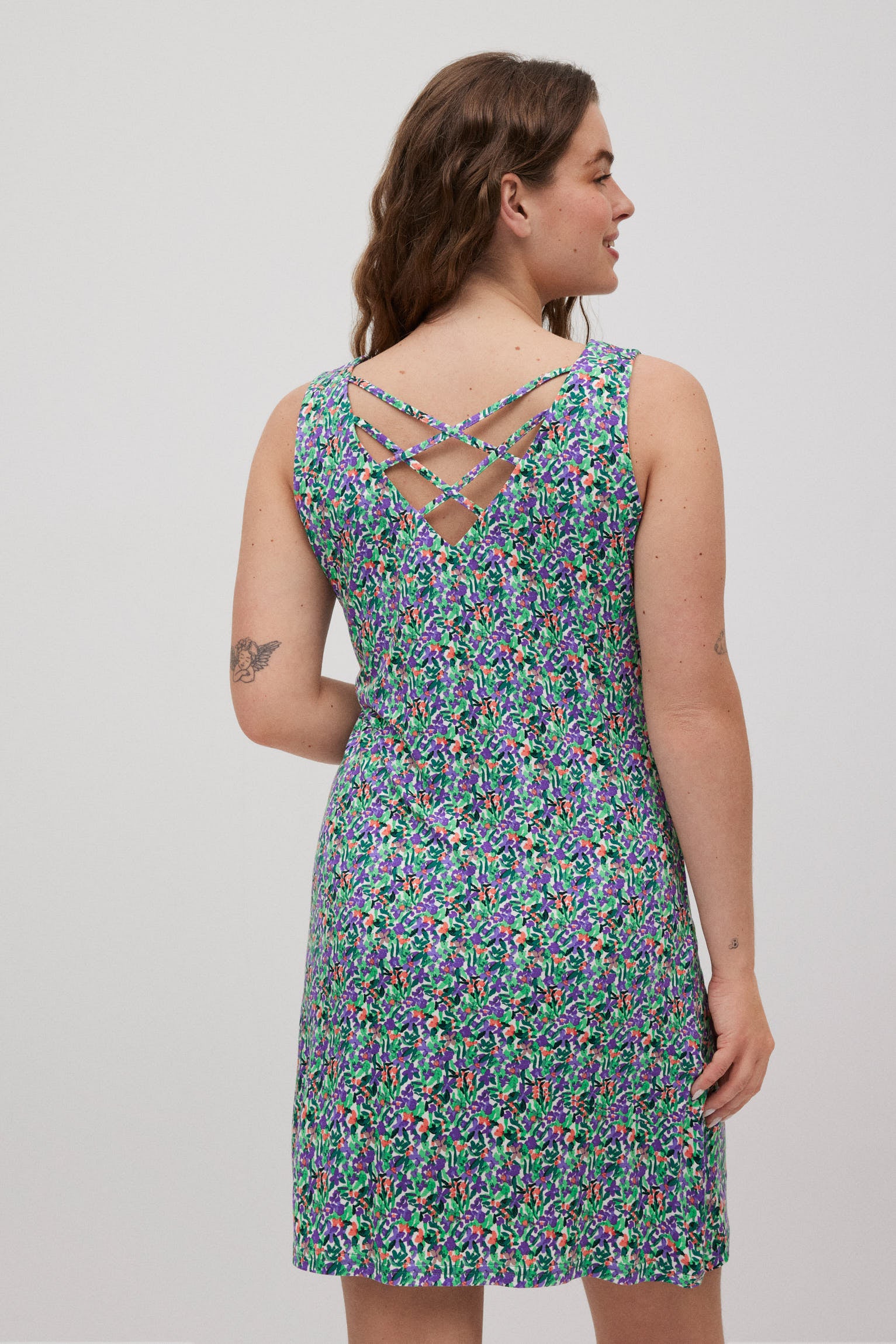 86140-2-vestido-mujer-estampado-flores-ysabel-mora-multicolor