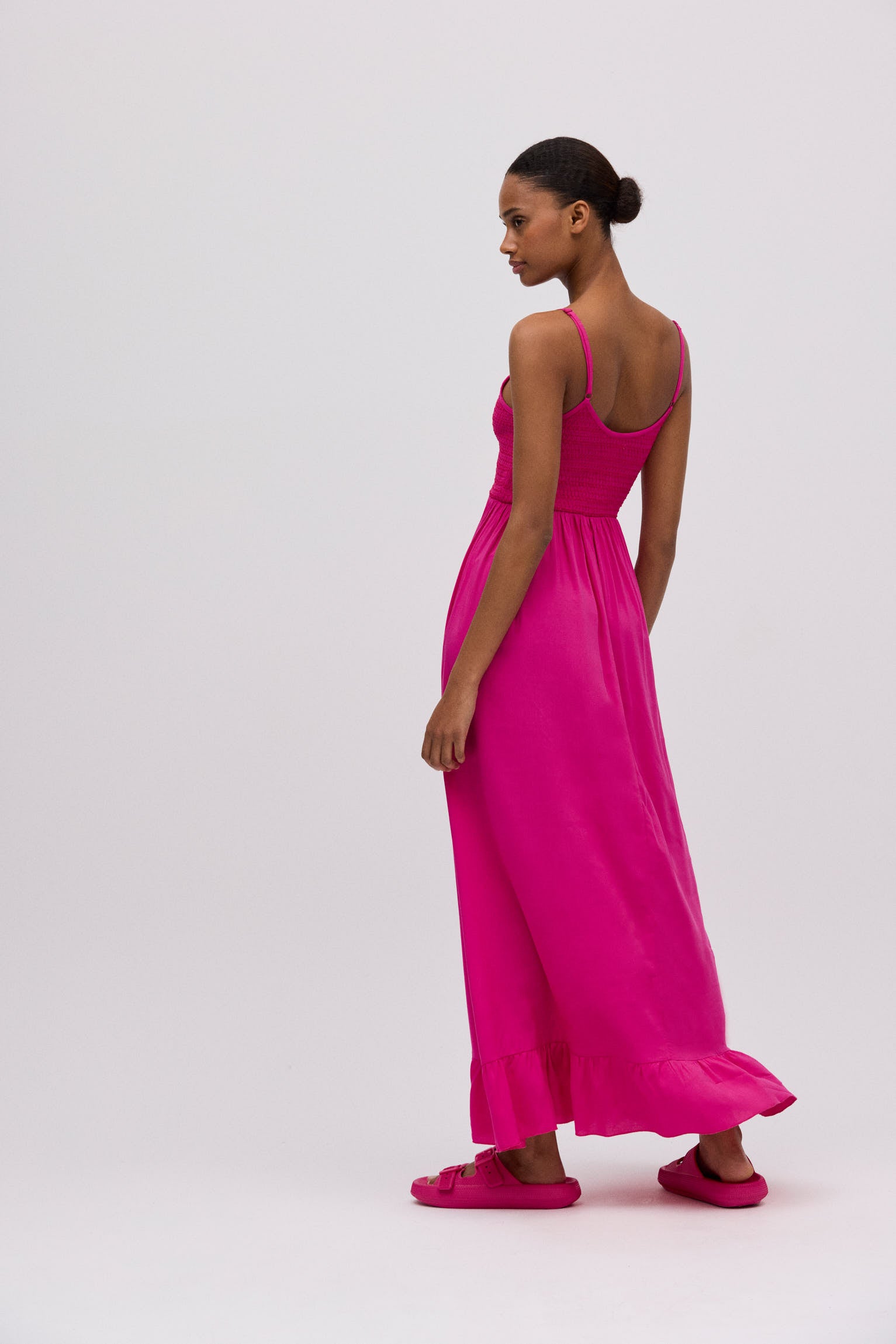 86167-2-vestido-largo-mujer-ysabel-mora-fucsia