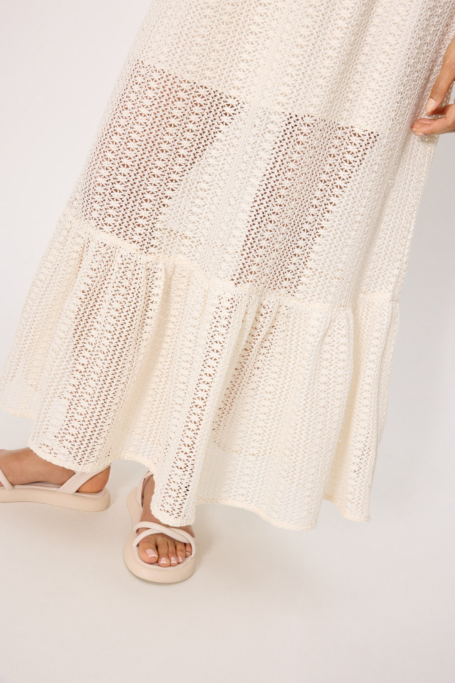 86285-vestido-mujer-verano-largo-calado-con-forro-interior-marfil