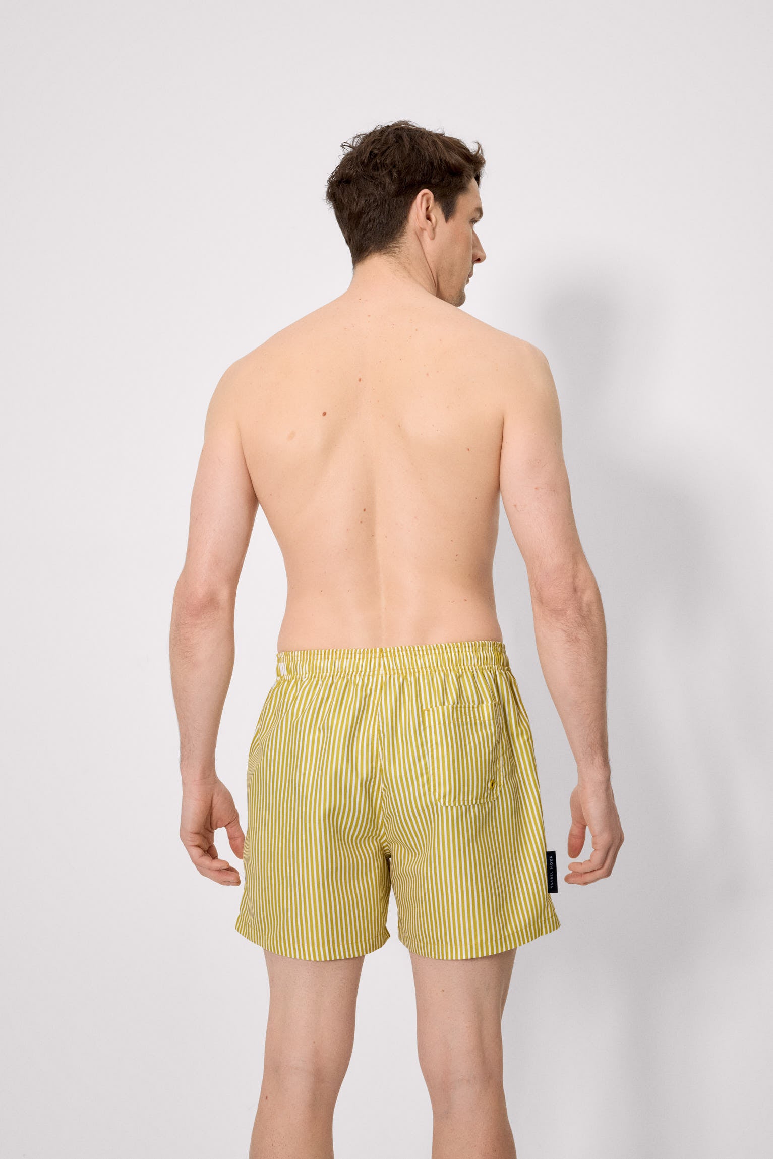 Bañador medio estampado rayas amarillo