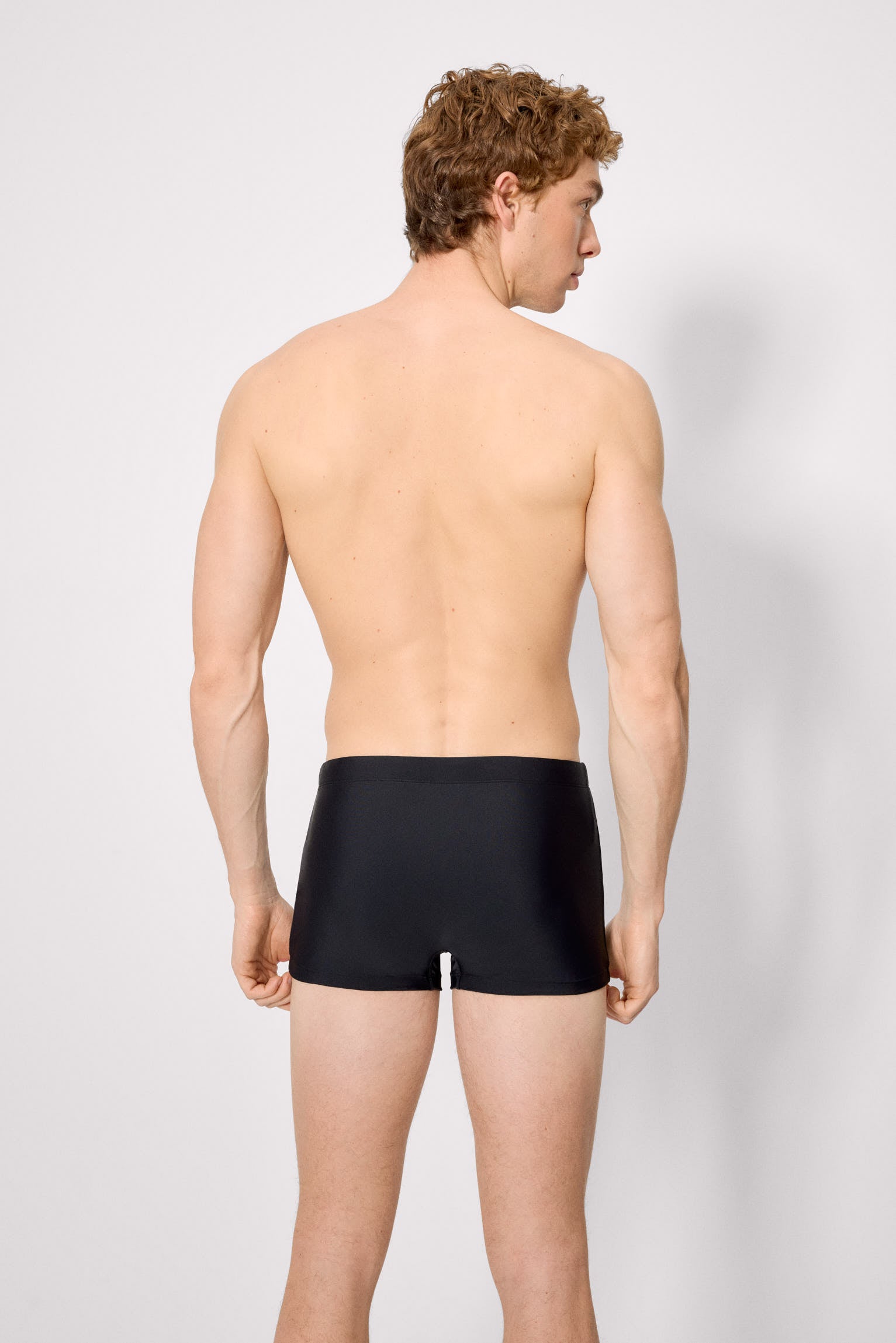 Bañador tipo slip básico negro