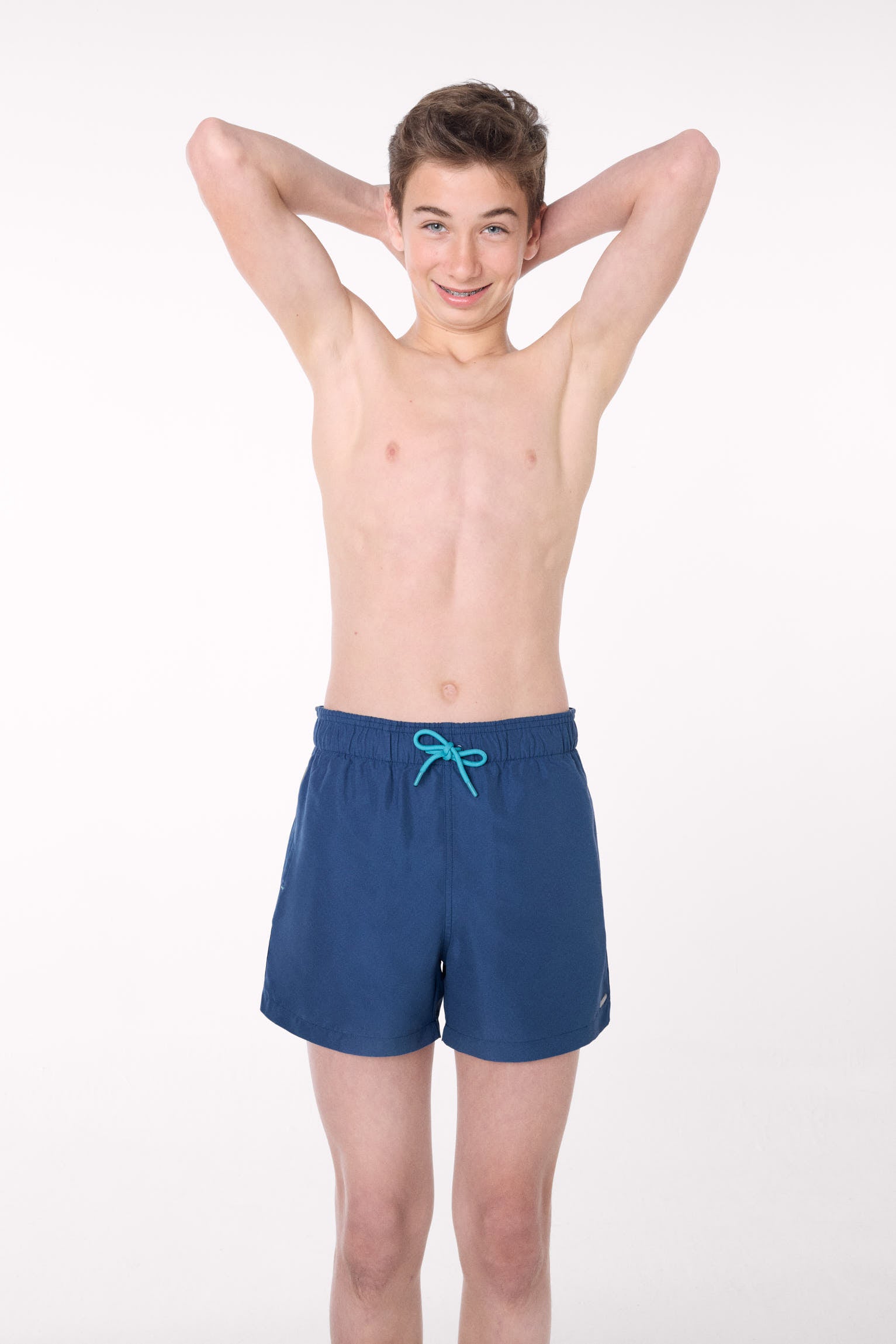 Bañador juvenil corto estampado liso azul - Ysabel Mora