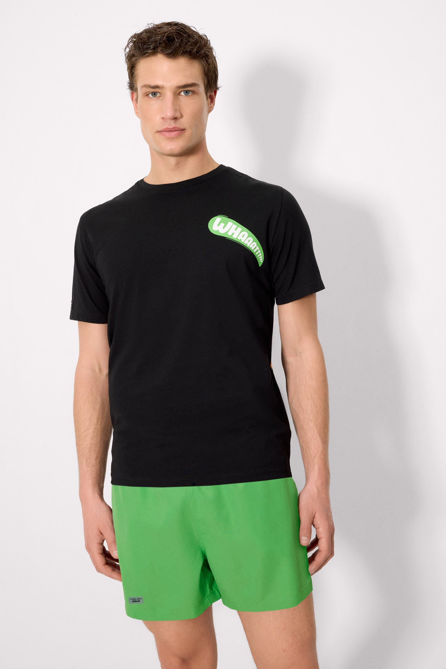 Camiseta manga corta estampado monstruos negro - Ysabel Mora