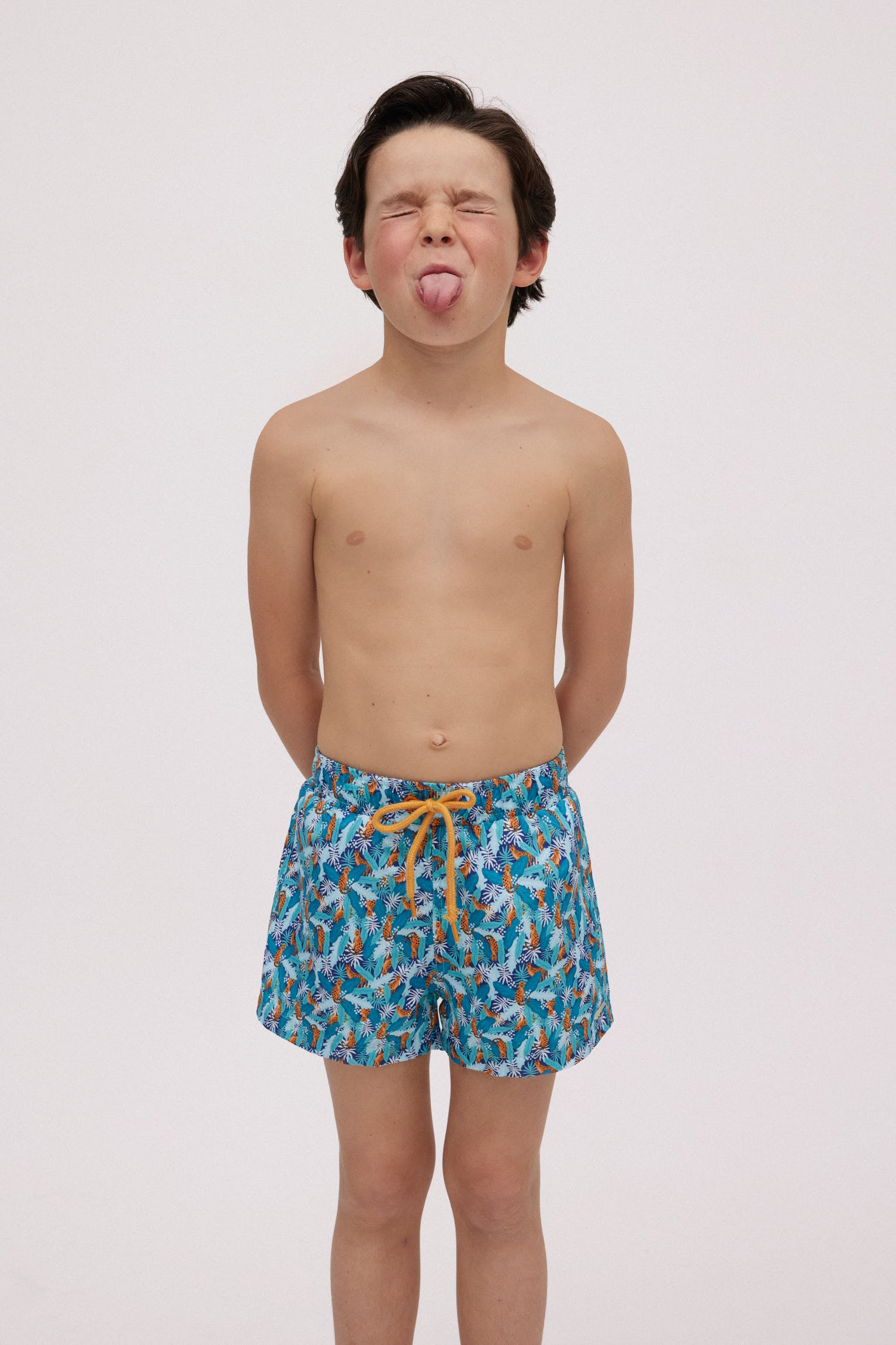 93062-1-banador-nino-estampado-tropical-nino-chico-ysabel-mora-multicolor
