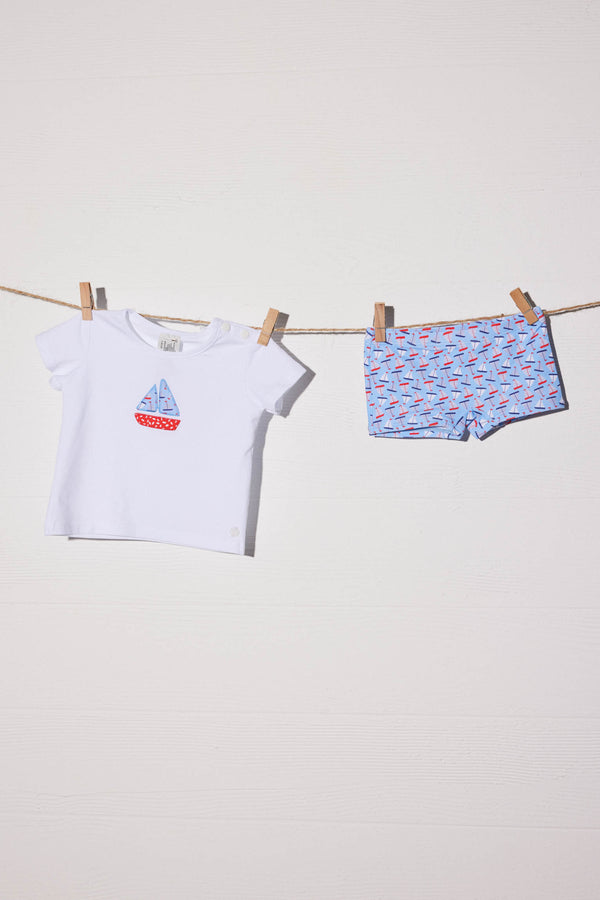 97040-plano-set-camiseta-culetin-bano-bebe-estampado-barcos-ysabel-mora - Blanco