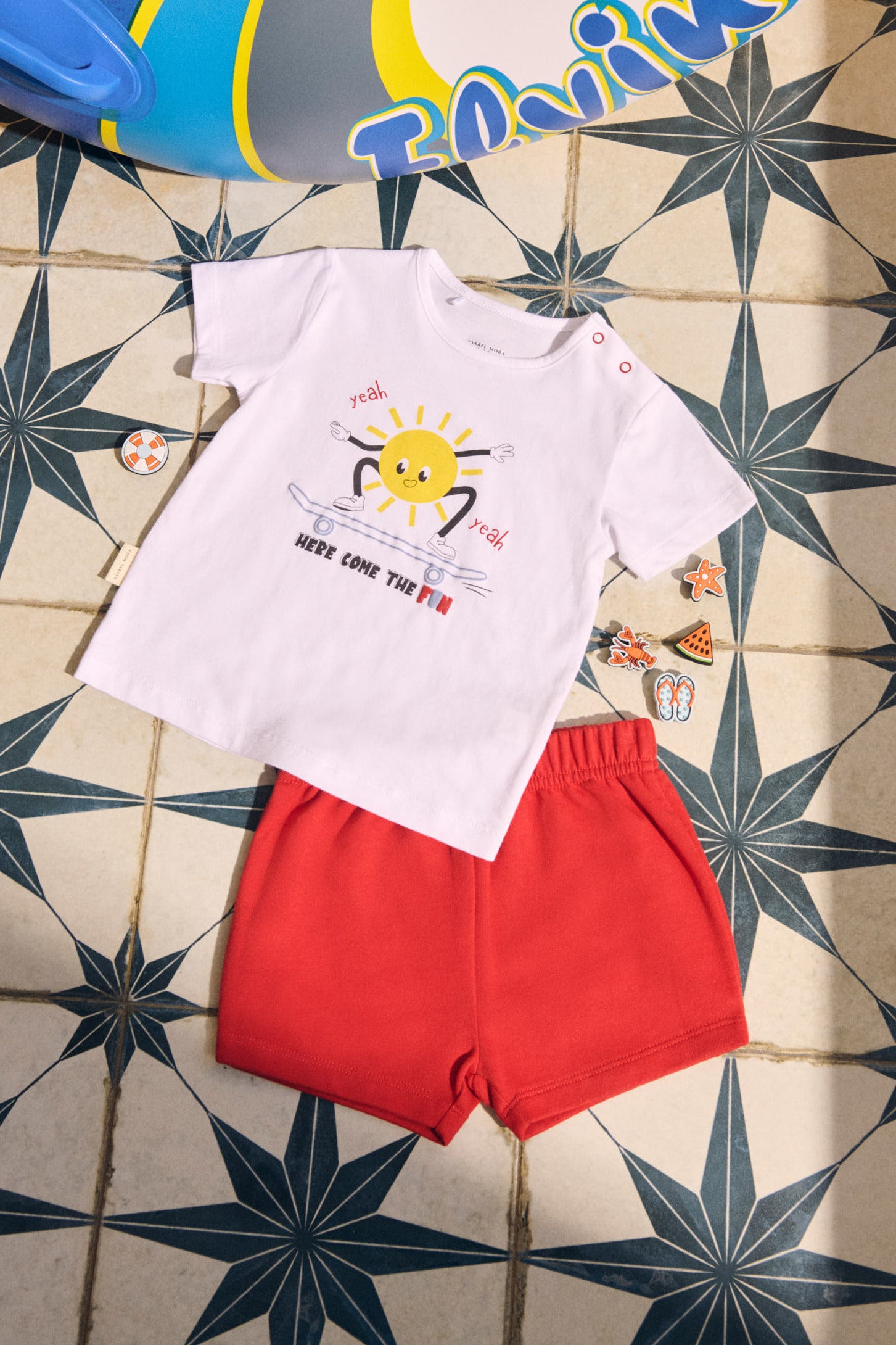 Conjunto bebé manga corta Here come the fun