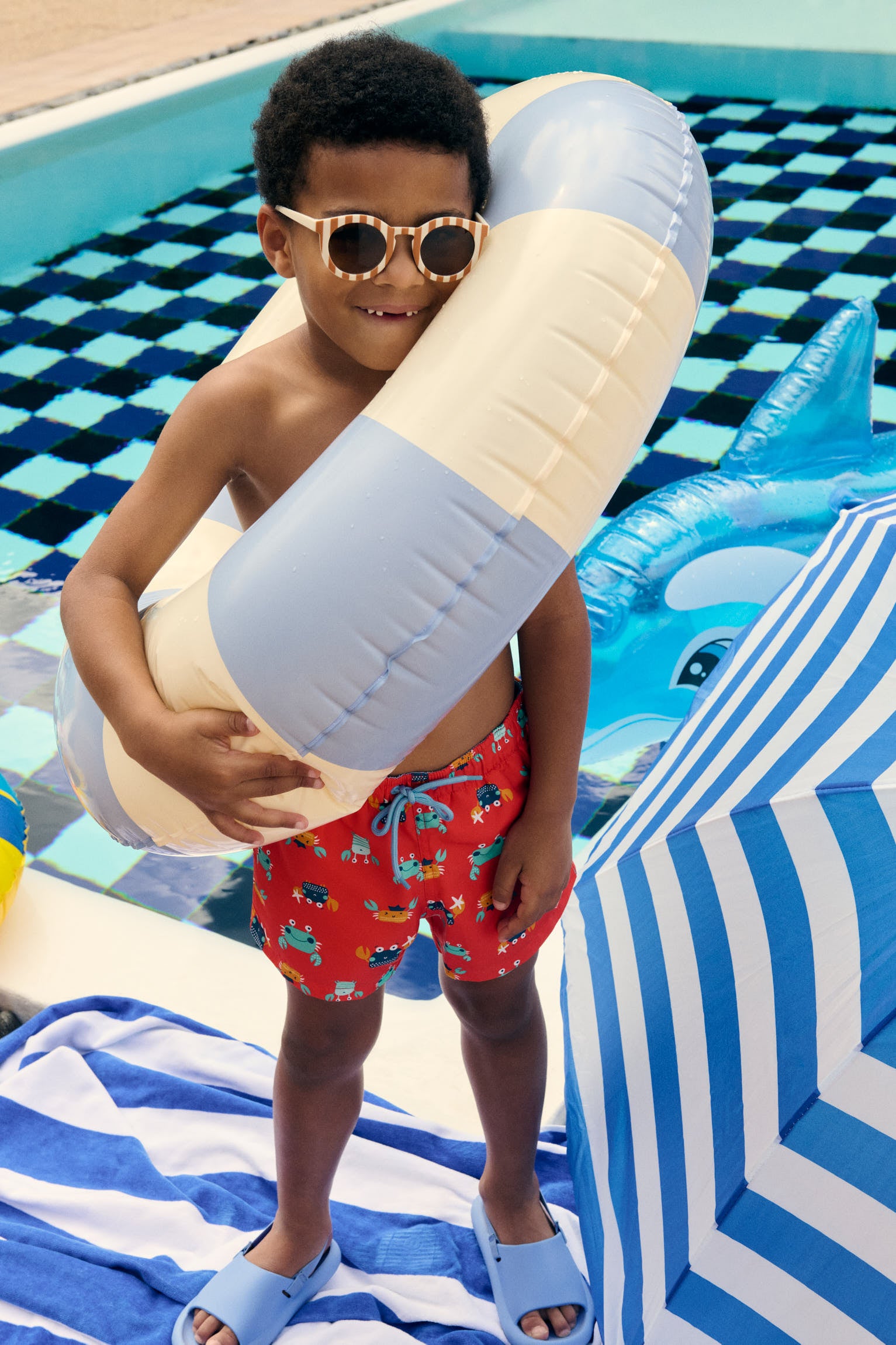 Bañador niño corto estampado cangrejos multicolor - Ysabel Mora