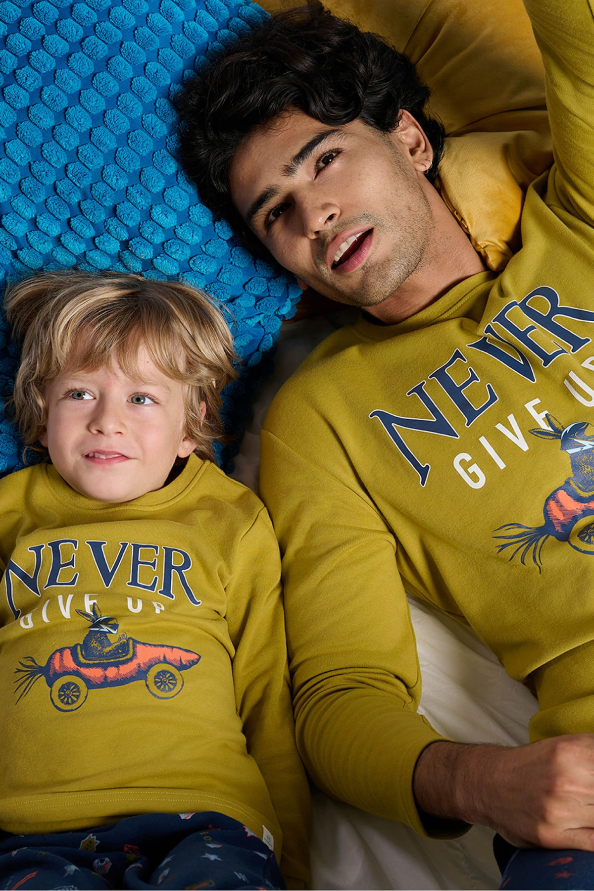 Pijama largo niño afelpado Never Give Up estampado
