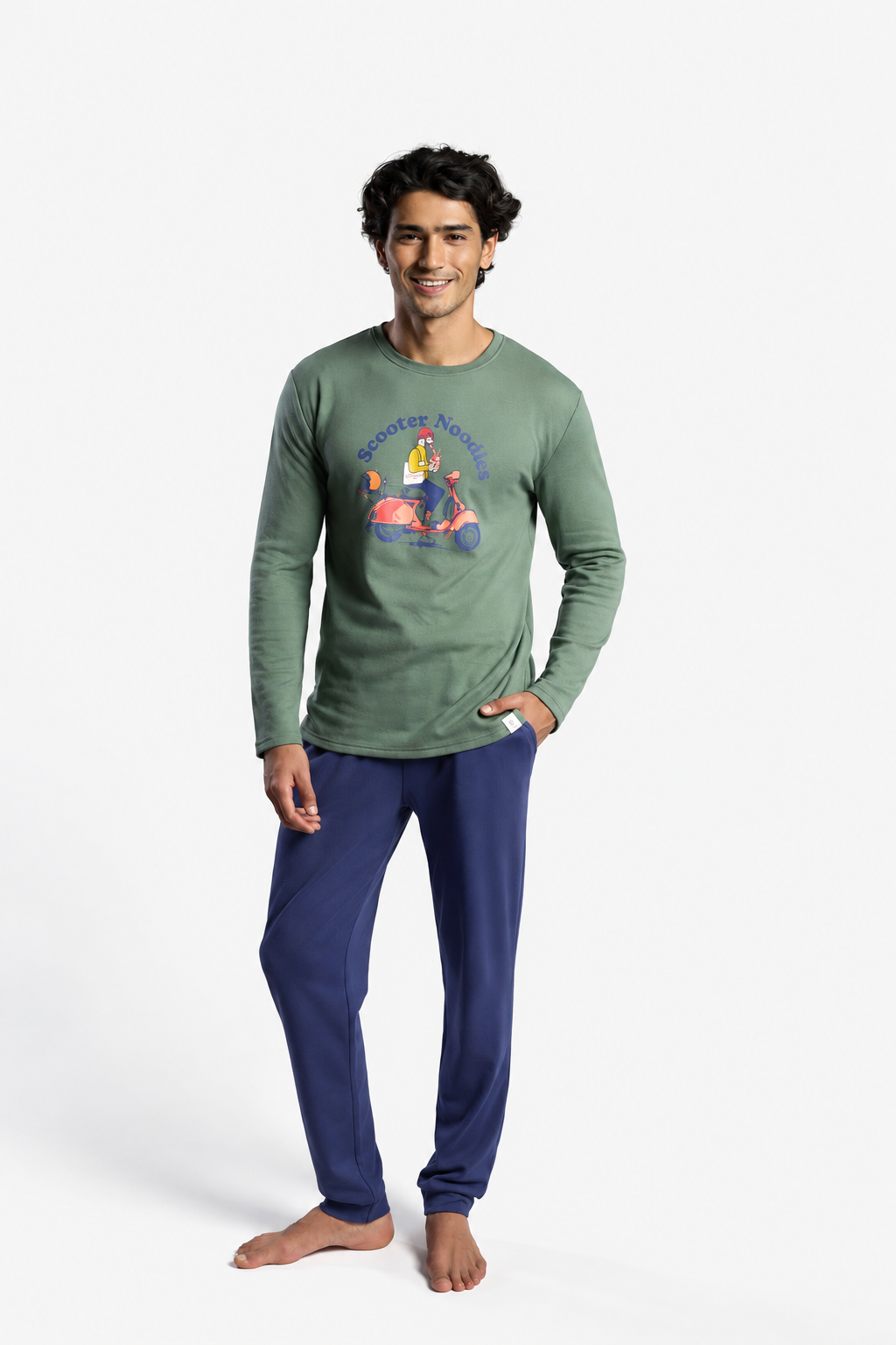 Pijama largo hombre afelpado estampado Scooter Noodles