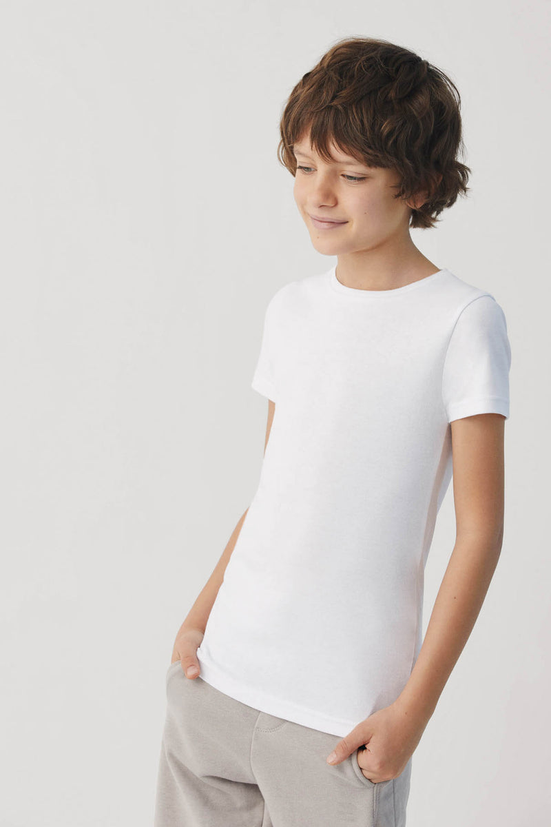 Camiseta de manga corta con mensaje blanca niño