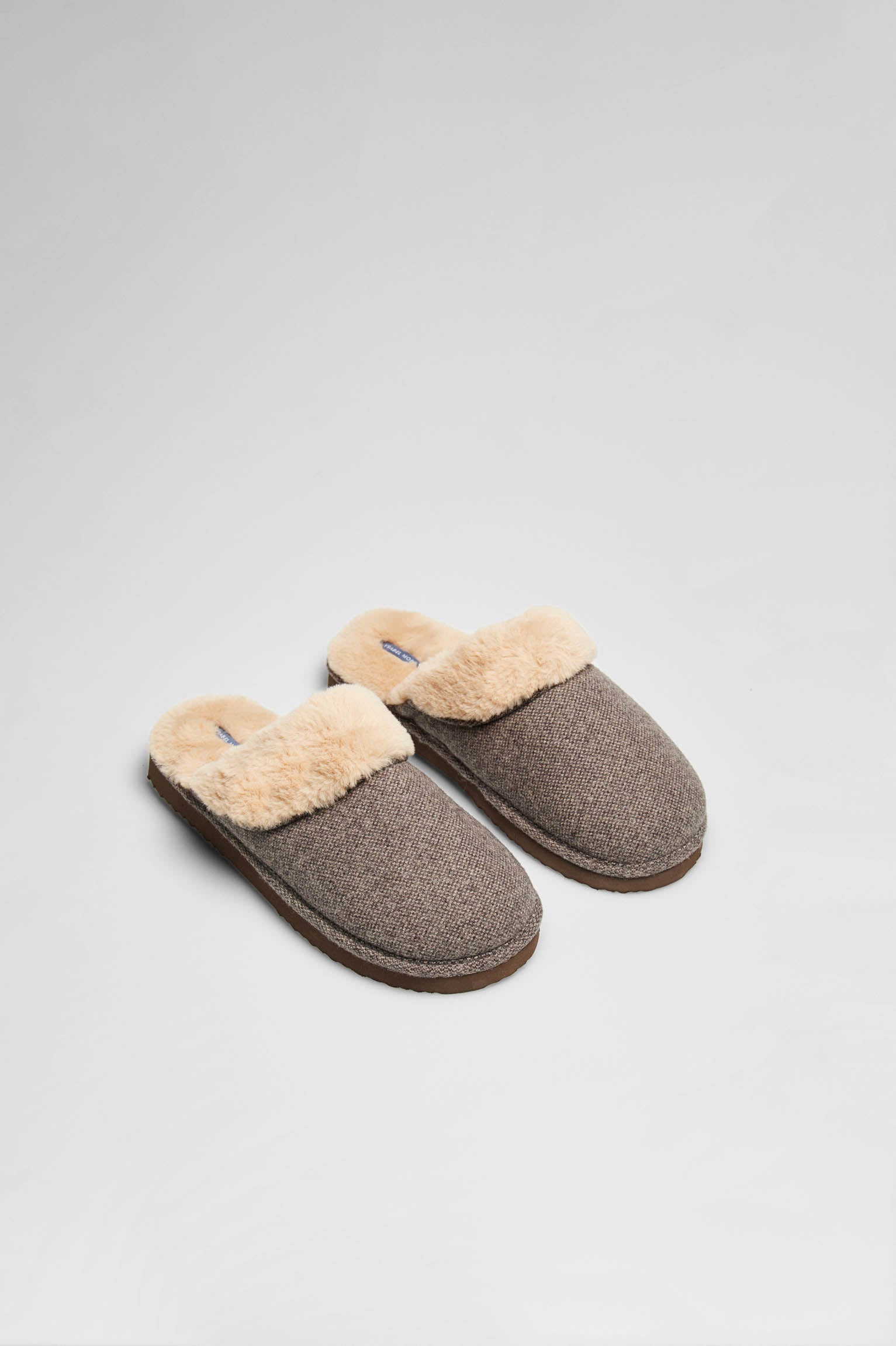 Zapatillas de casa pelo - Ysabel Mora