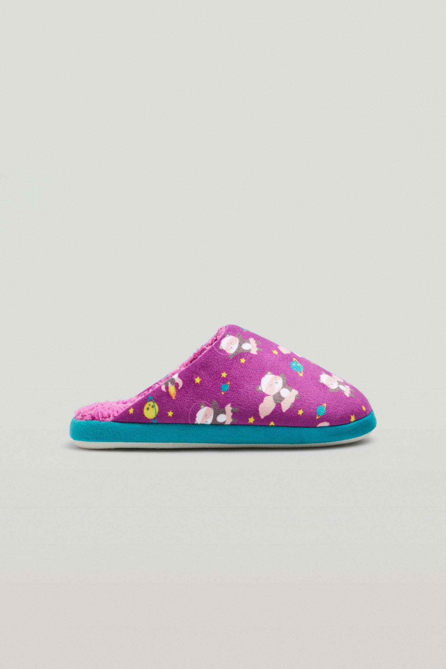 Zapatillas de casa supergirl - Ysabel Mora