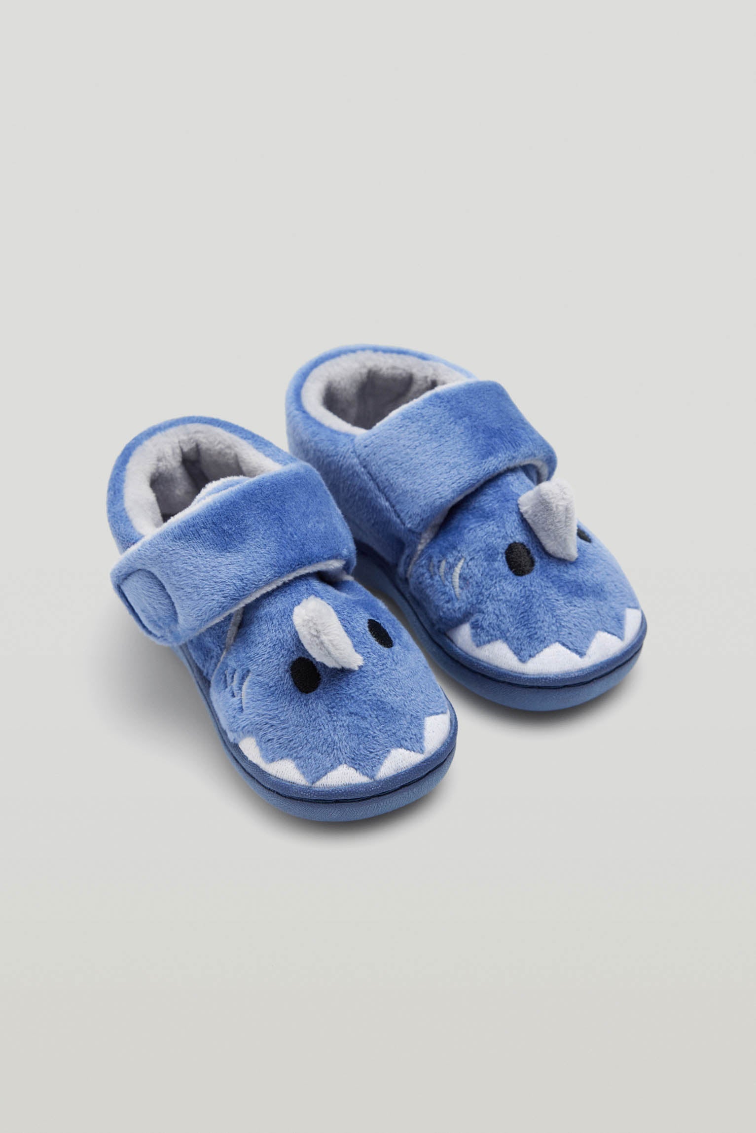 54021-zapatillas-casa-cierre-adhesivo-baby-boy-ysabel-mora - Azul