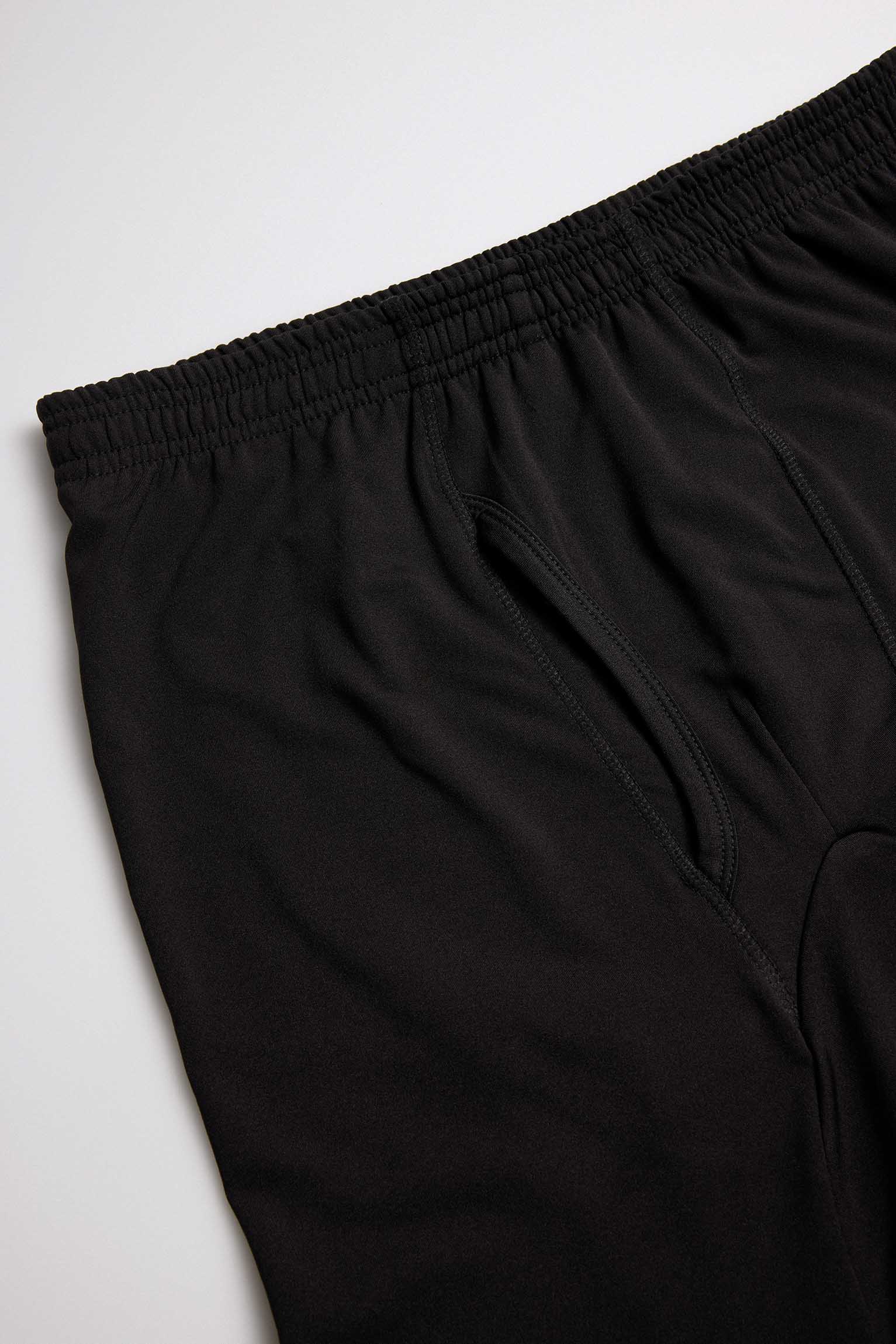 70200 - Negro