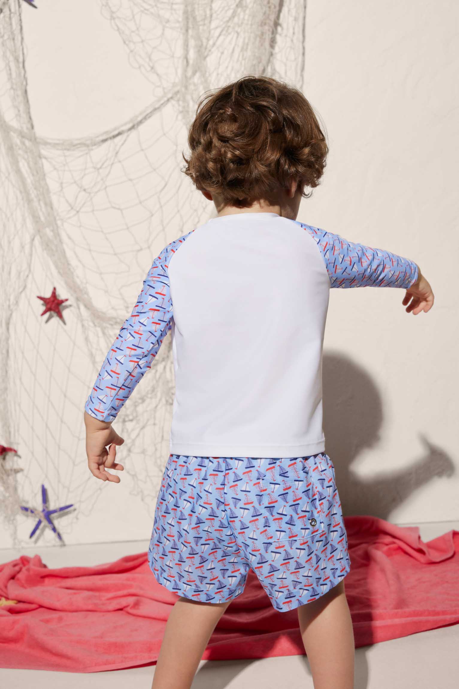 Camiseta bano bebe estampado barcos
